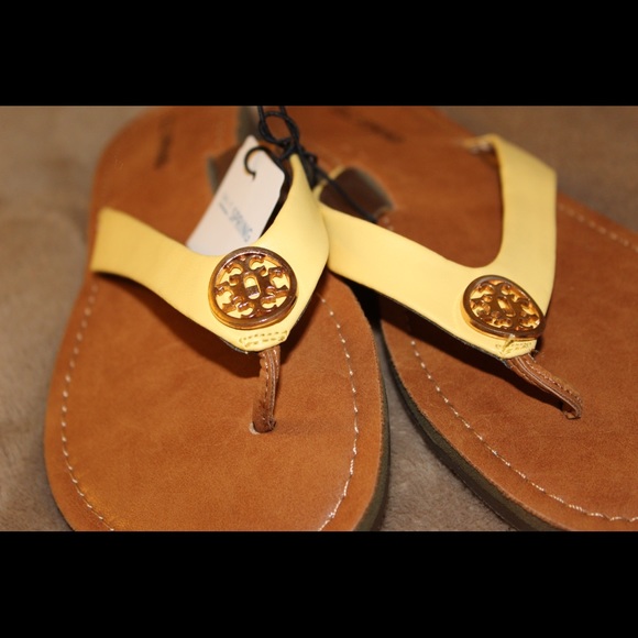 Sandals - Picture 2 of 3